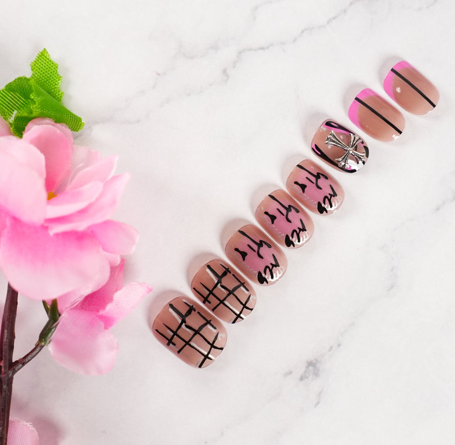 Artificial Press-on Nail Tips | Pre-Designed Reusable Fake Nails with Glue, Pusher & Filer DIY Pack #286
